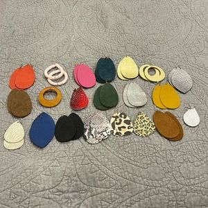Leather earrings
